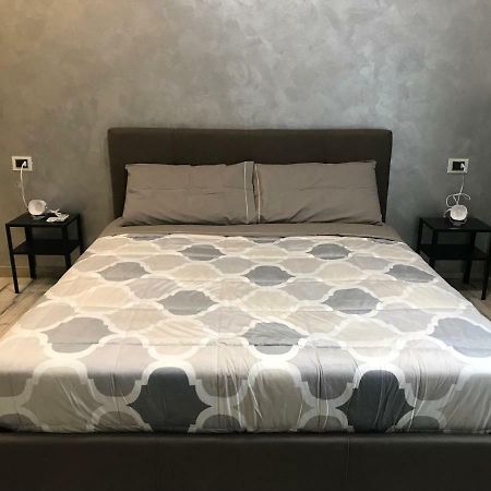B&B Attico Galliera ボローニャ エクステリア 写真