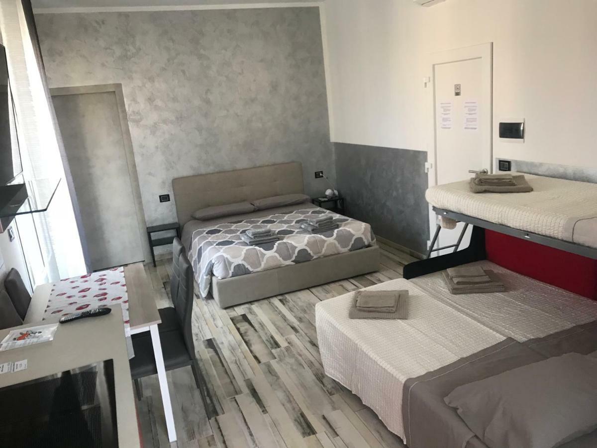 B&B Attico Galliera ボローニャ エクステリア 写真